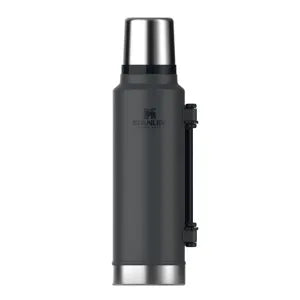 Termo Stanley Classic 1.4 Lts Negro Plegable Wing con Tapón Pico Cebador